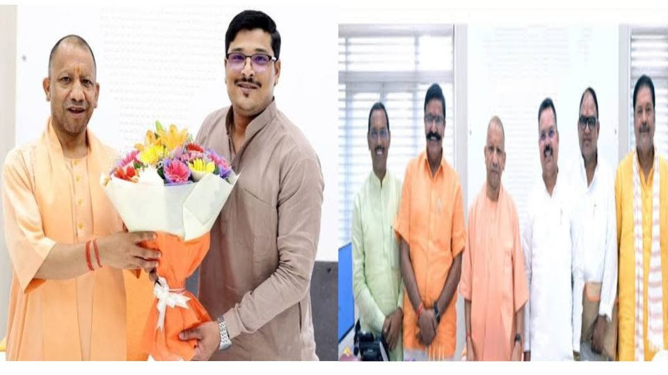 ALT Text: बिसौली सपा विधायक आशुतोष मौर्य और भाजपा के पूर्व विधायक कुशाग्र सागर की सियासी चर्चा